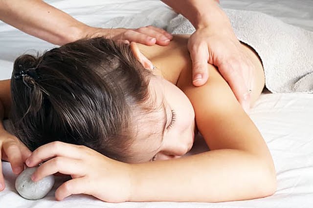 MASSAGE ENFANT